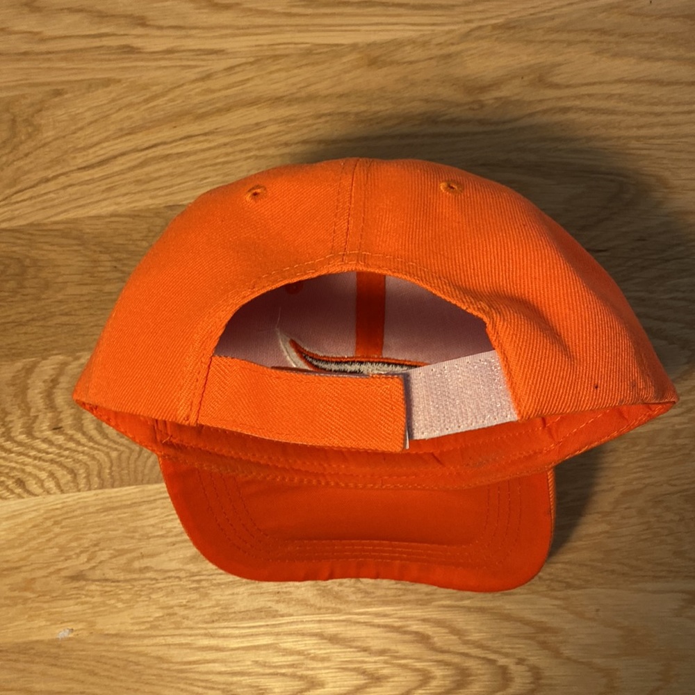 Hannah Eagles Hat - Picture 3 of 4